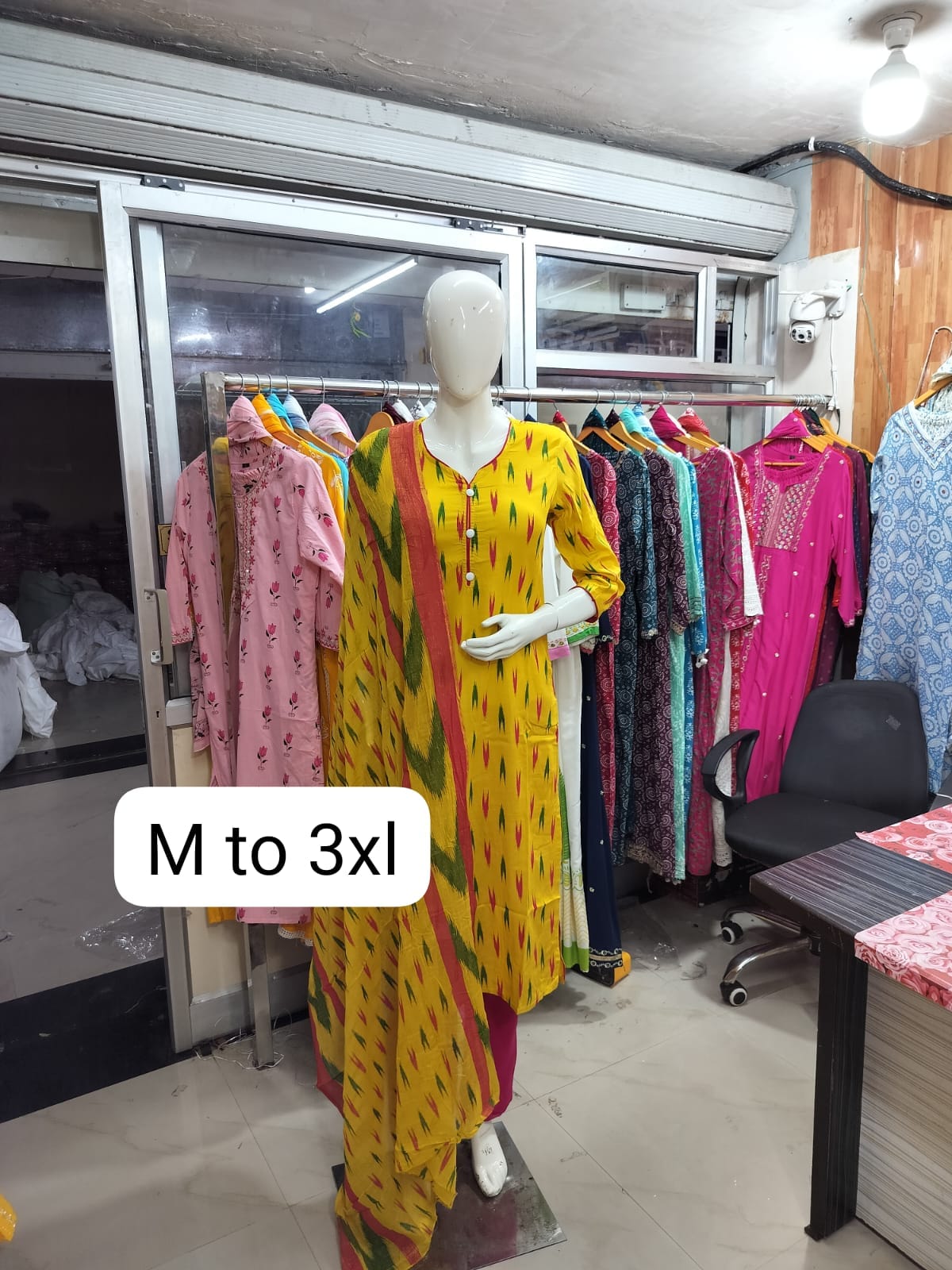 लॉट कुर्ती Wholesale Market Kolkata॥ मात्र 40₹ में ख़रीदे मॉल वाली कुर्ती  @BetterBusinessideas - YouTube